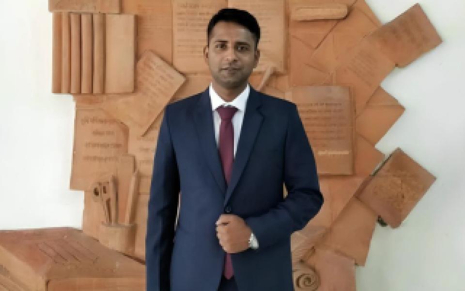 ৪৪তম বিসিএস প্রশাসন ক্যাডারে প্রথম মাভাবিপ্রবি’র ফরহাদ হোসেন